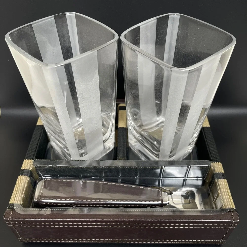 Thomas O'Brien Vintage Modern Striped Sport Beer Set 2 Mugs Bottle Opener‎